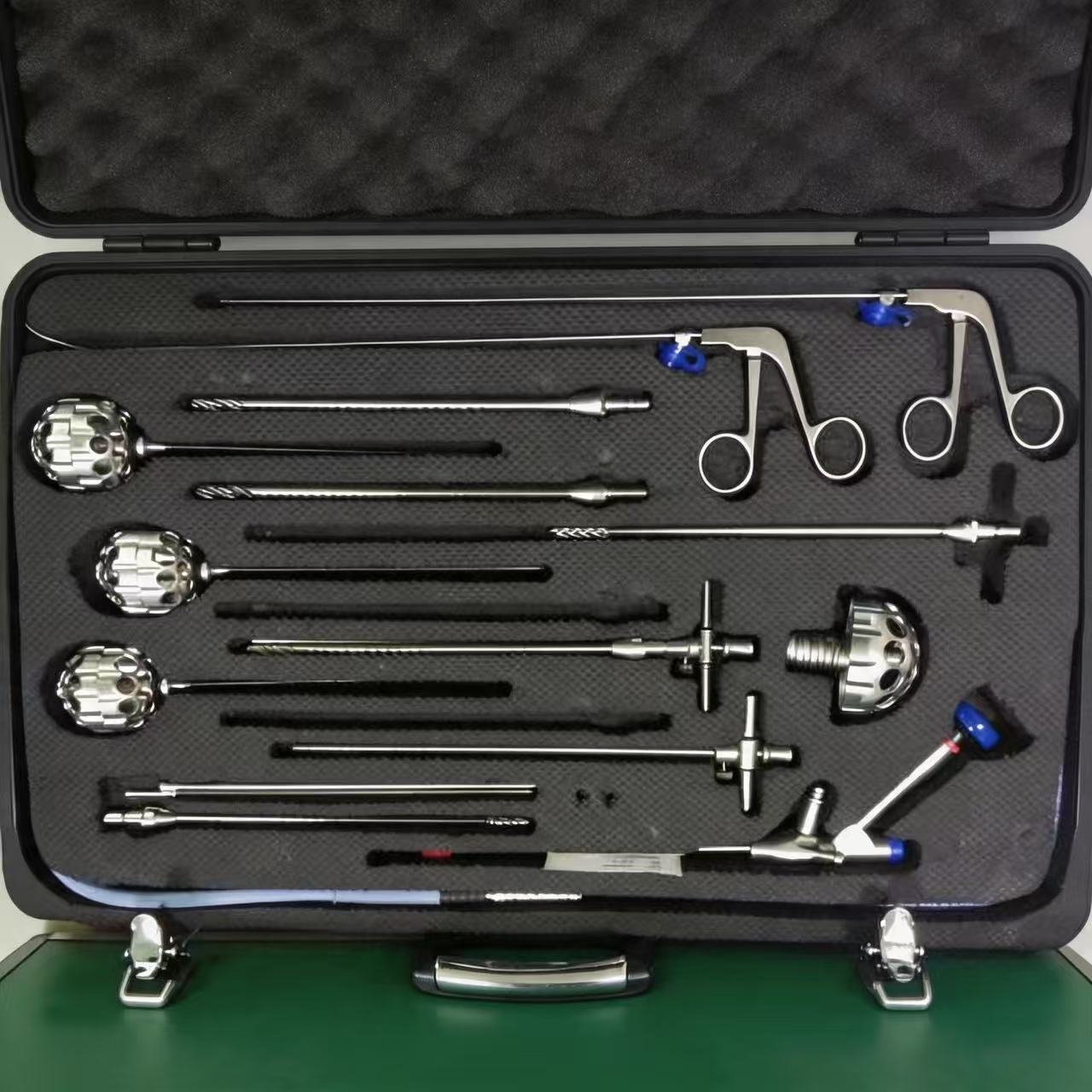 Surgical Instruments 